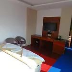 Pinnaclehouse Kanatal Uttarakhand