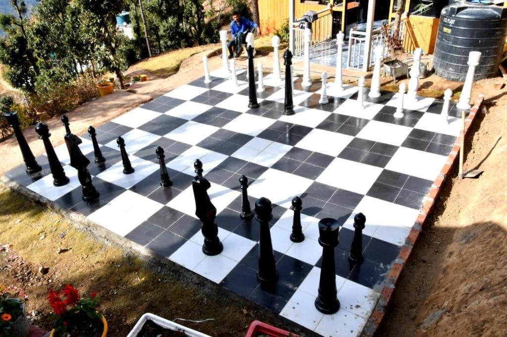 Crown 4* Kanatal