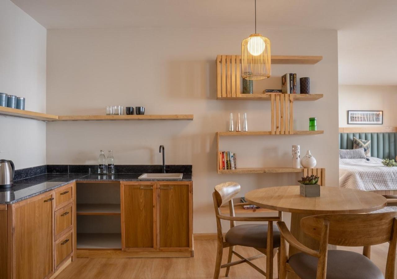 Avalon Cottages, By Leisure * Kanatal