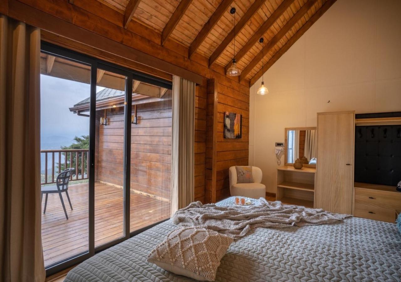 Avalon Cottages, By Leisure Holiday home