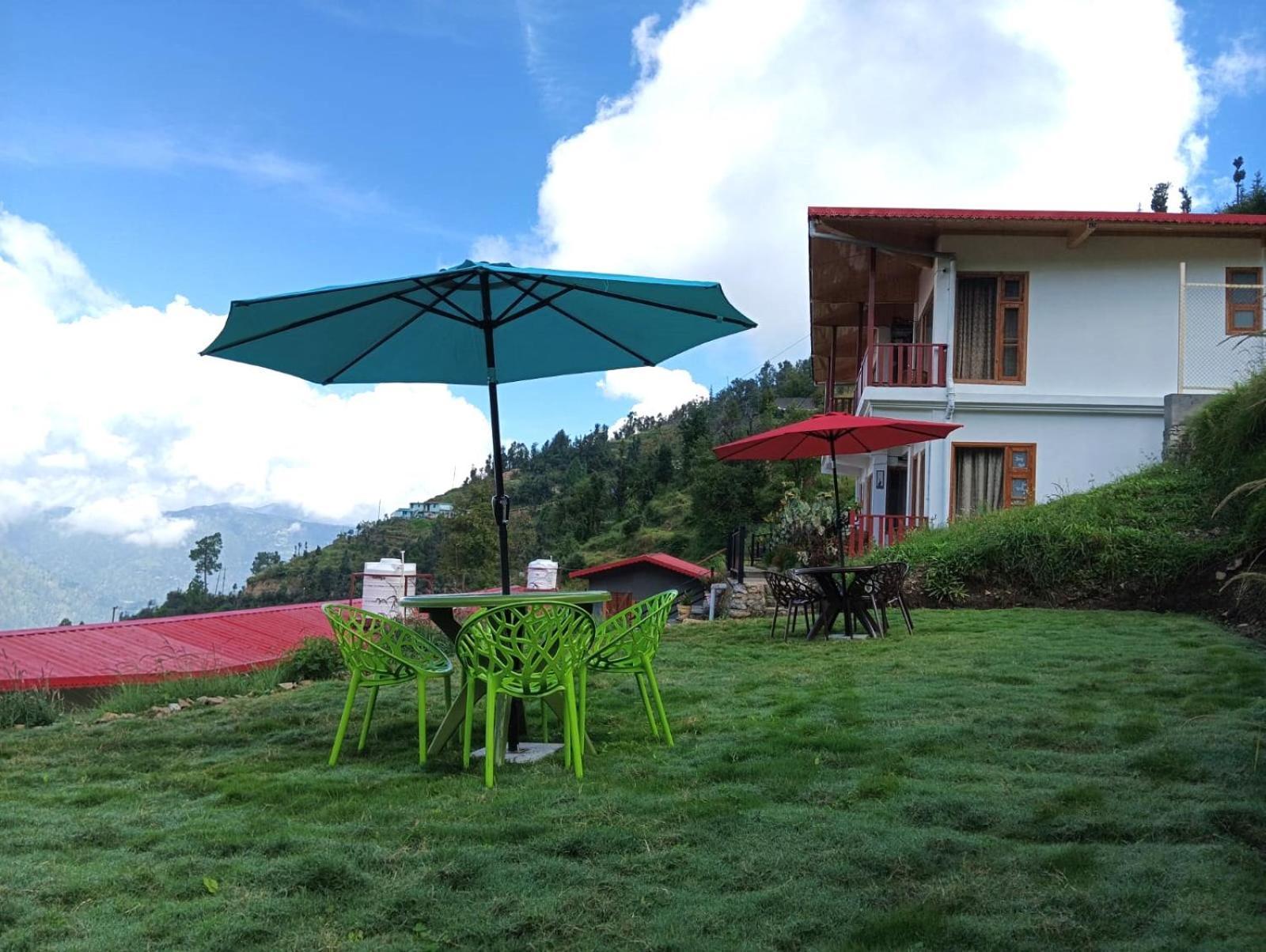 The Vintage Hill Village - Himalayan Boutique