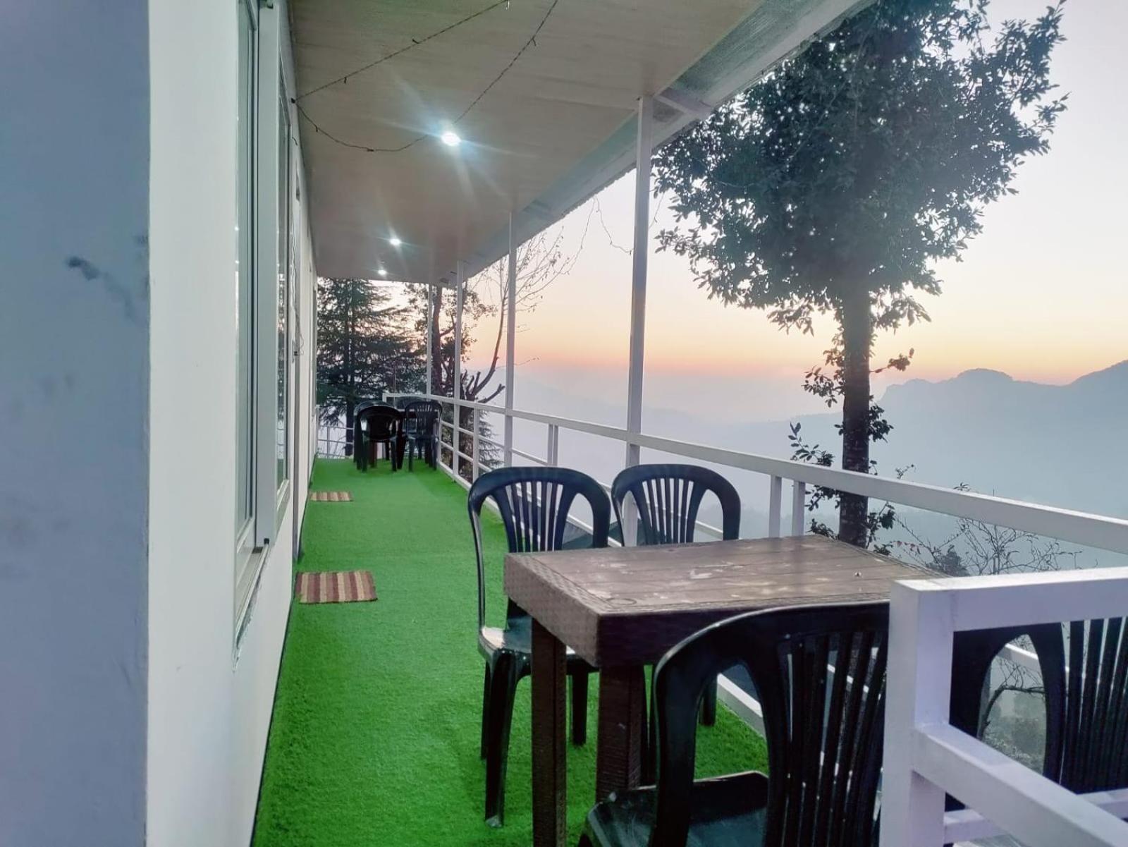 Cozy Hills * Kanatal