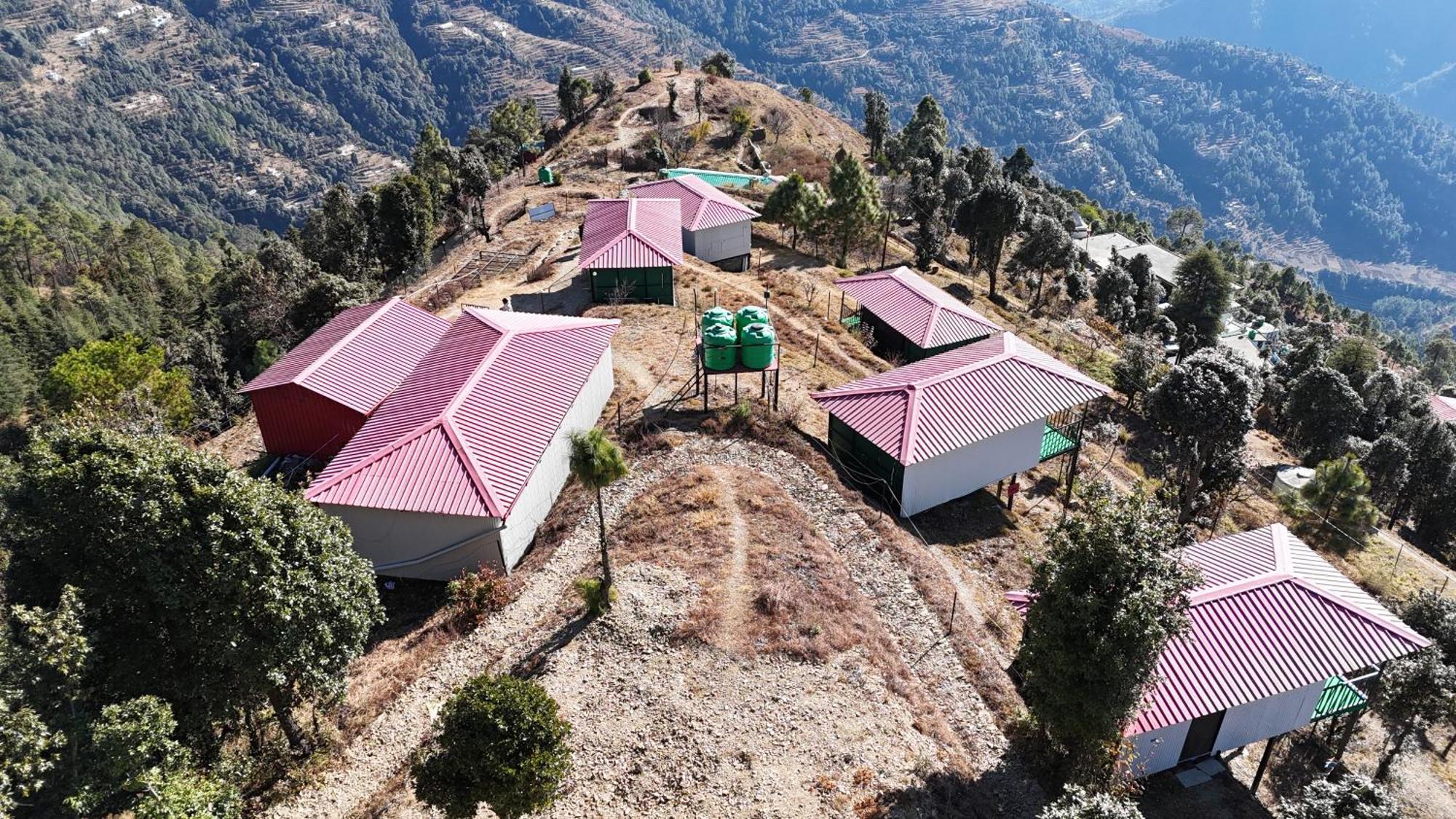 Majestic Camp *